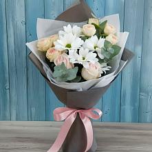 Букет цветов из:  Хризантемы и Розы #REPLACE_PRED# Побегайловке