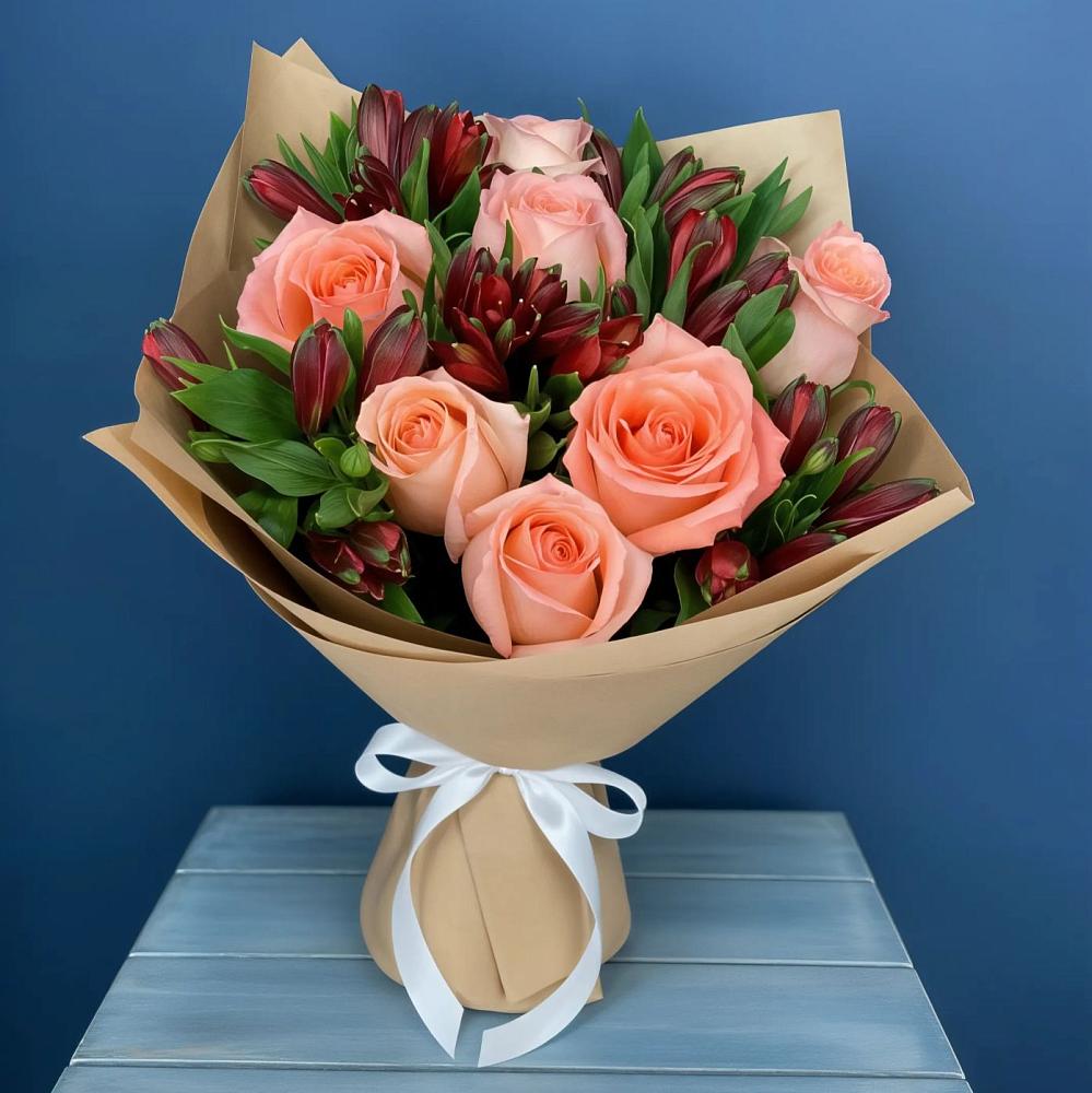 Букет цветов из: Розы и Альстромерии в Побегайловке