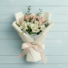 Букет цветов из:  Альстромерии в Побегайловке