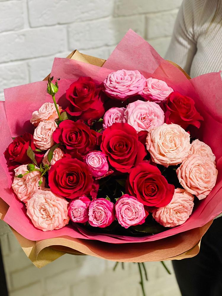 Букет цветов из: Розы в Побегайловке