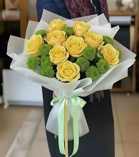 Букет цветов из:  Хризантемы и Розы в Побегайловке