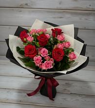 Букет цветов из:  Розы в Побегайловке