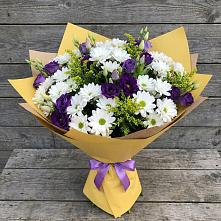 Букет цветов из:  Ирисы, Хризантемы и Ромашки в Побегайловке