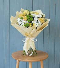 Букет цветов из:  Хризантемы и Розы в Побегайловке