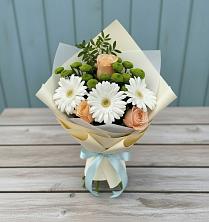 Букет цветов из:  Герберы, Розы и Хризантемы в Побегайловке