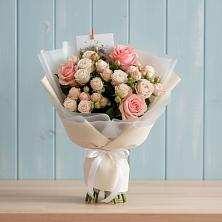 Букет цветов из:  Розы в Побегайловке